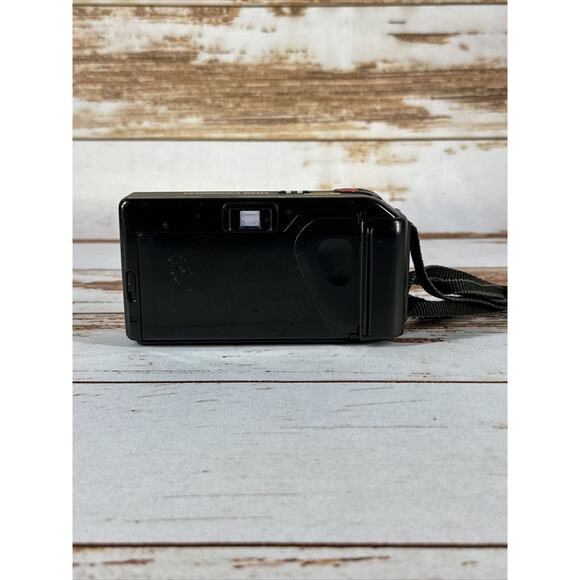 Minolta Freedom 200 AF Point & Shoot 35mm Camera & Strap - Picture 3 of 9